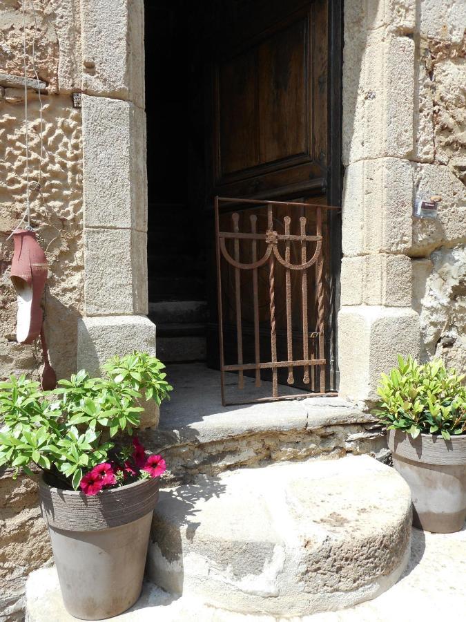 The Tavern Castelnau-Pegayrols Екстер'єр фото