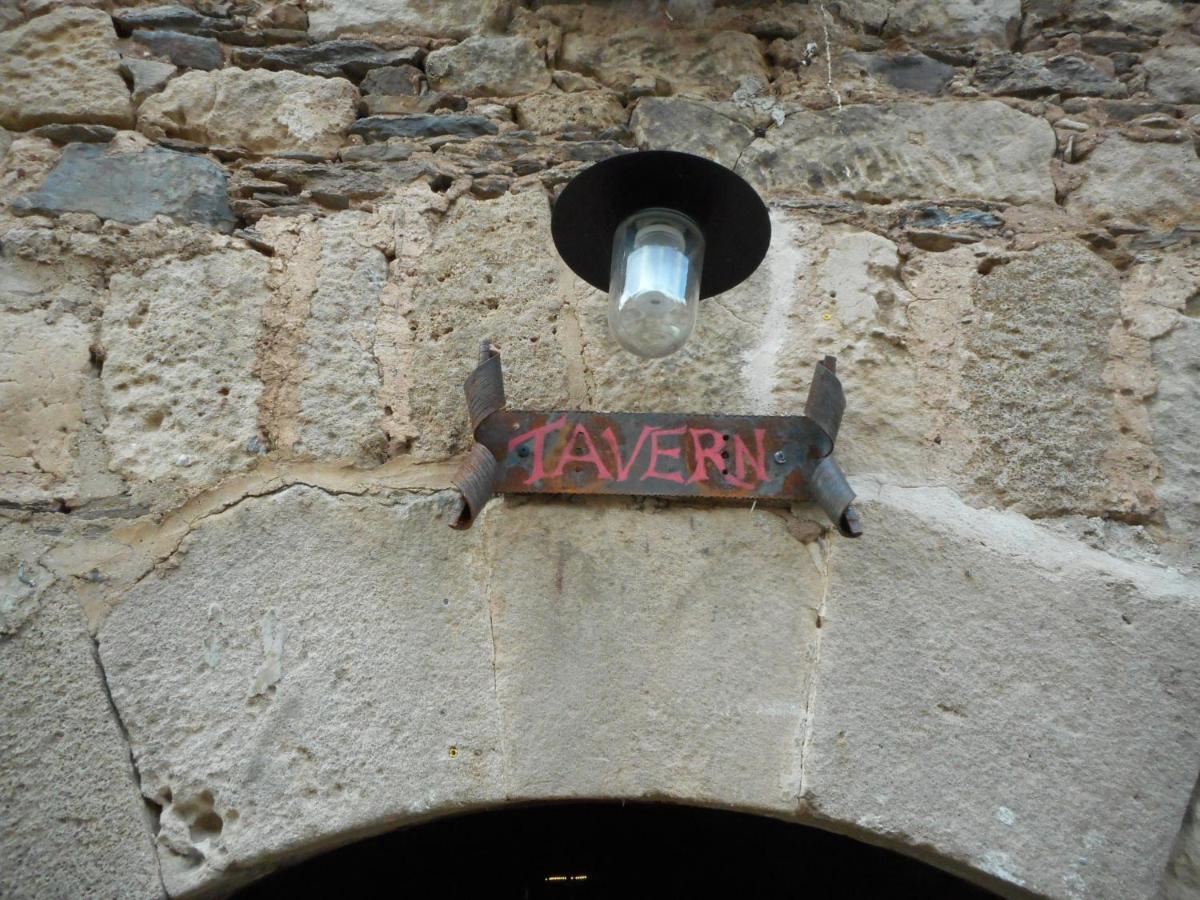 The Tavern Castelnau-Pegayrols Екстер'єр фото