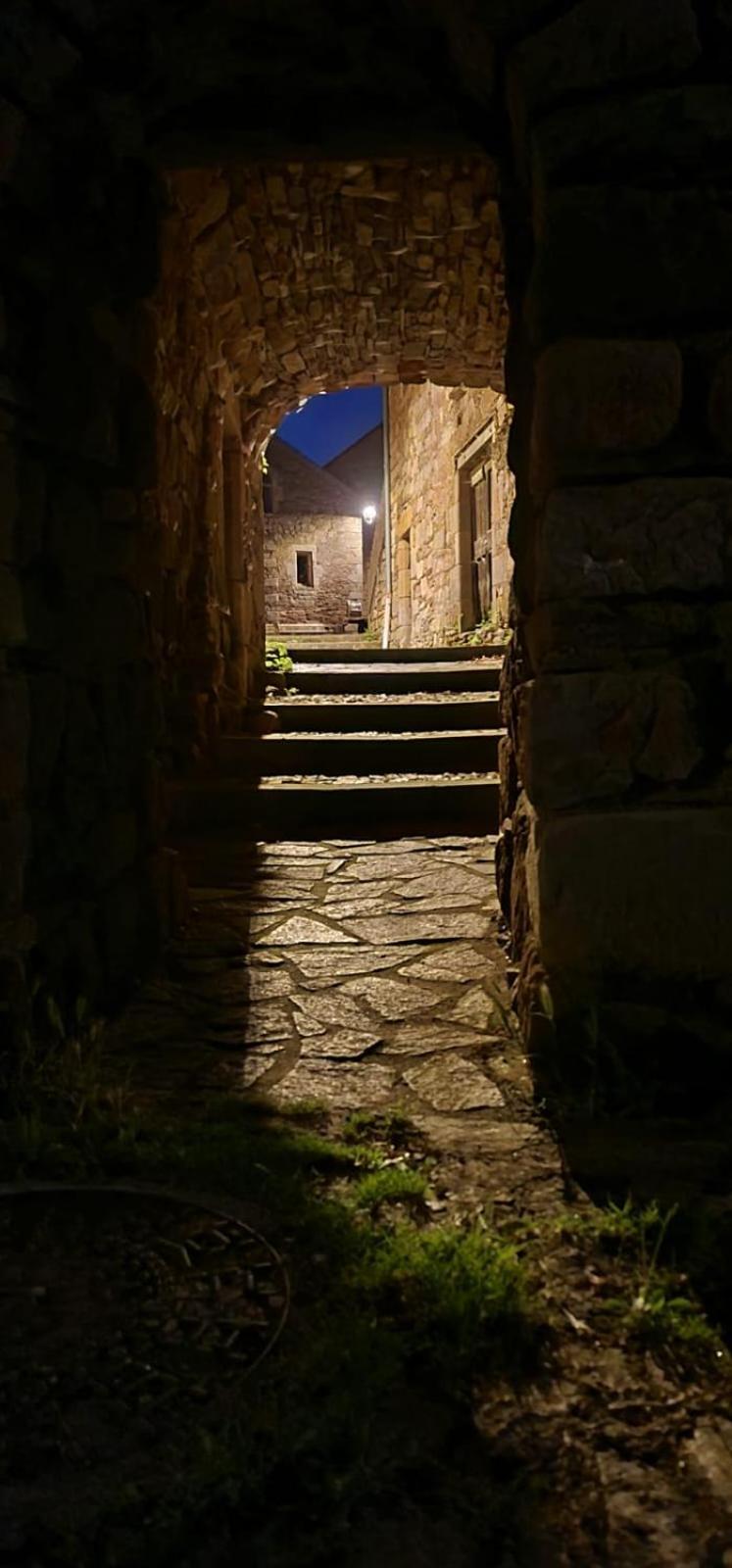 The Tavern Castelnau-Pegayrols Екстер'єр фото